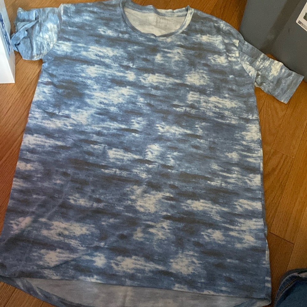 Lularoe shirt